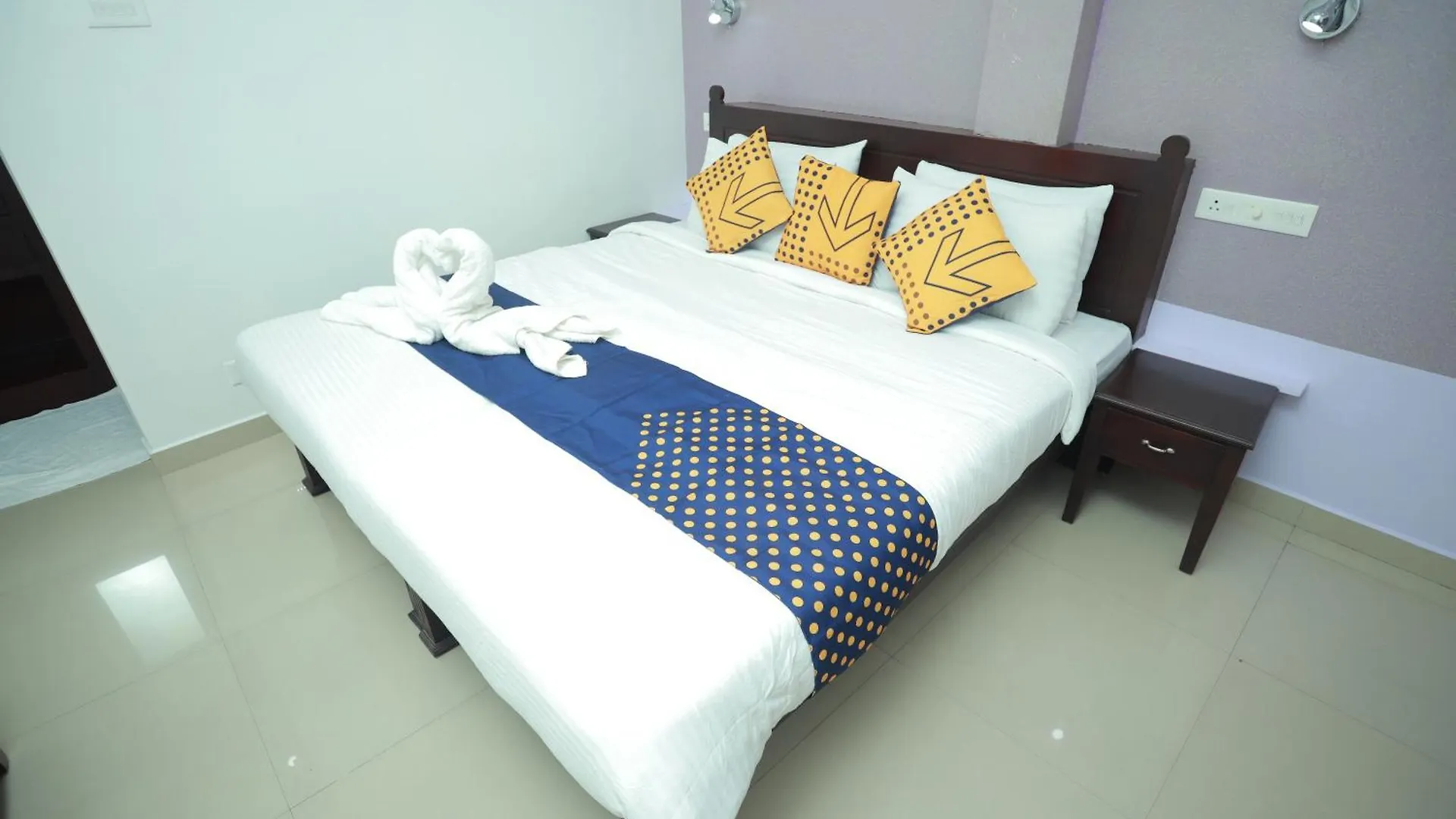 Shanthi Residency Pathanāmthitta Indien
