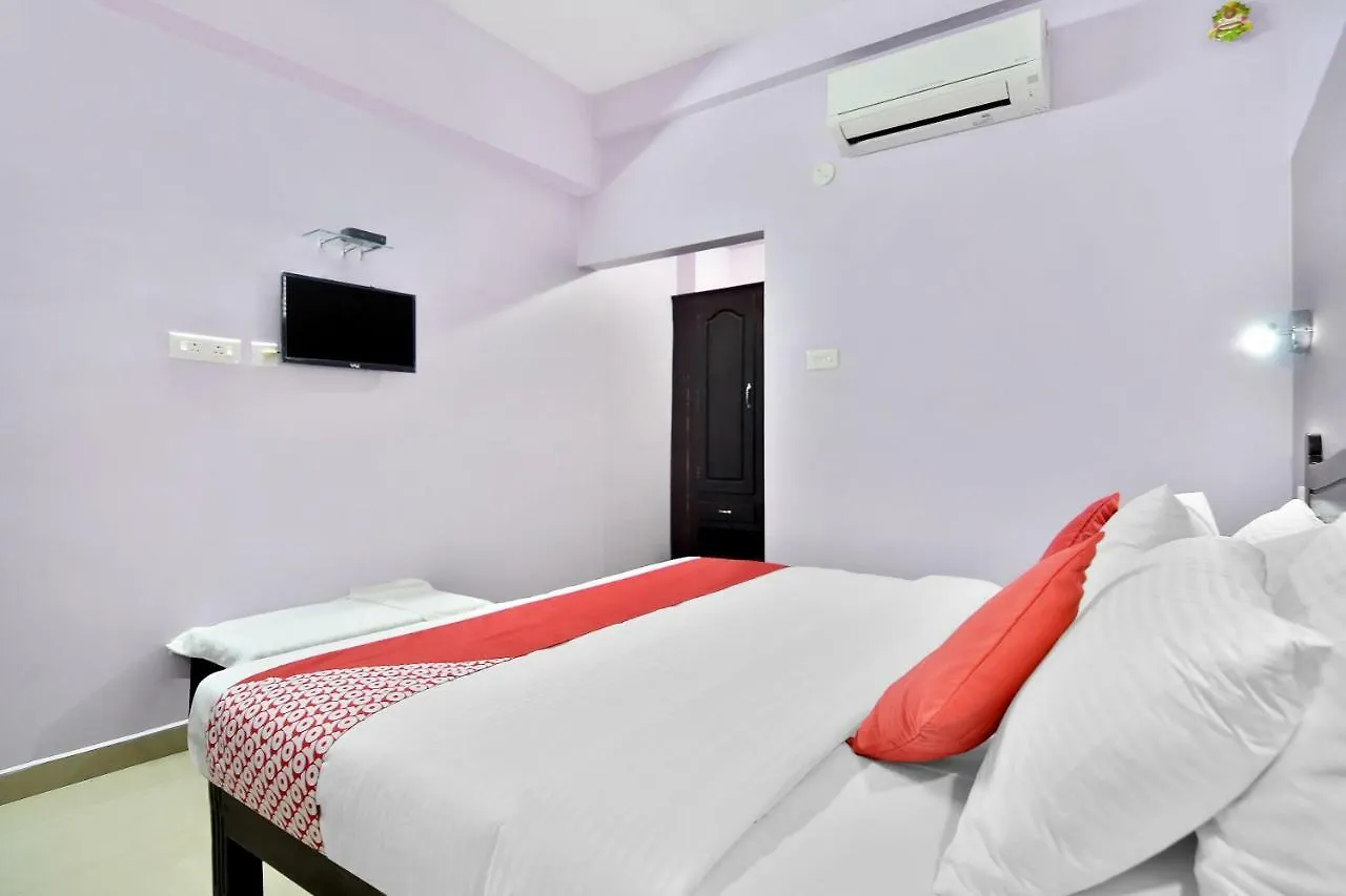 Shanthi Residency Pathanāmthitta 3*,  Indien
