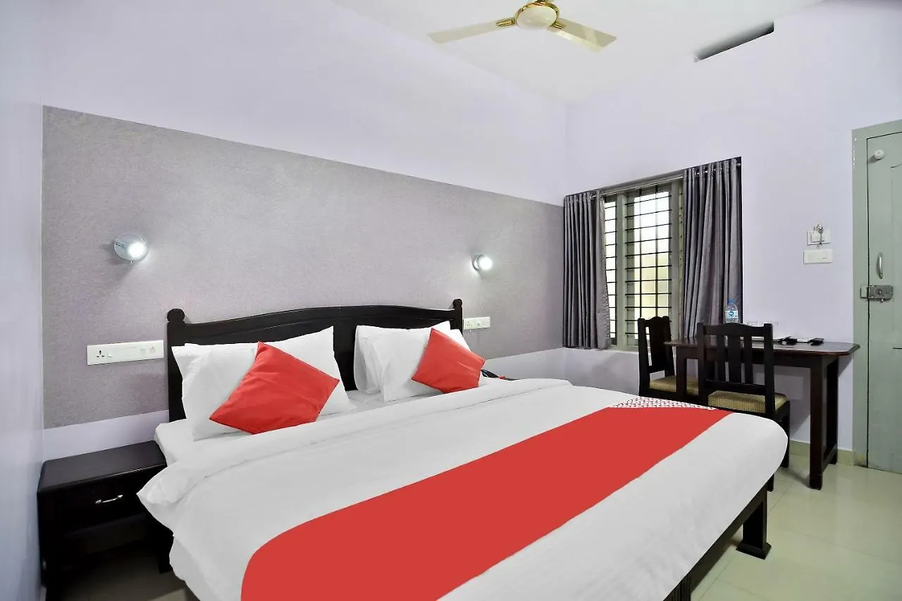 *** Hotel Shanthi Residency Pathanamthitta India